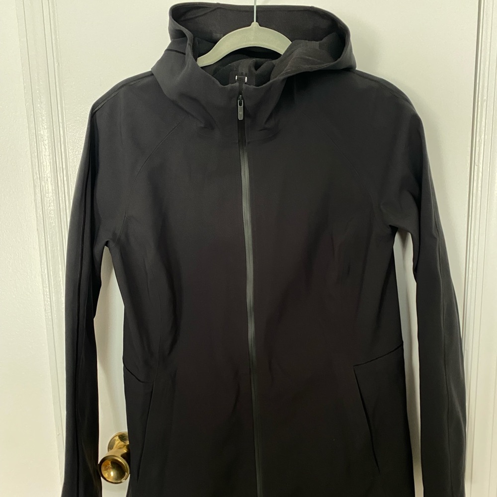 Lulu Lemon Fitted Jacket